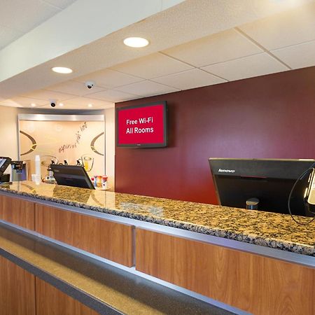 Red Roof Inn Madison, Wi Bagian luar foto